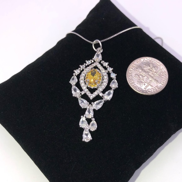 2ct Canary Pendant - Picture 8 of 11